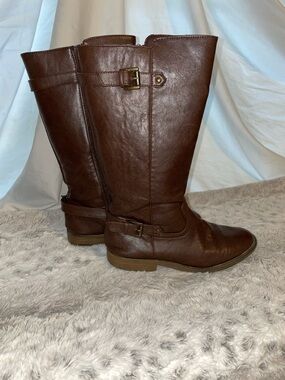 Sugar Brown Mid-Calf Buckle Riding Boots